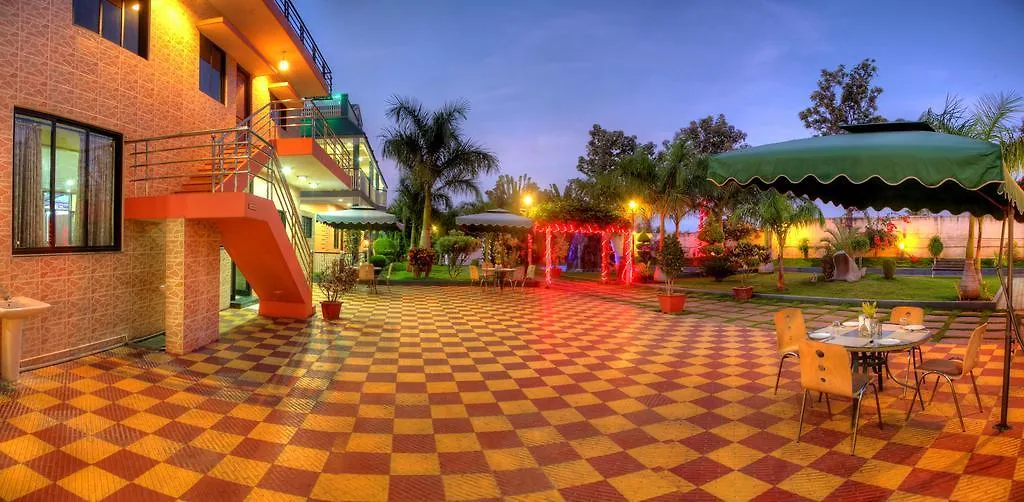 מייזור The Cute- A Village Resort And Spa